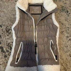 Calvin Klein Gray Quilted Vest with Cream Sherpa Lining